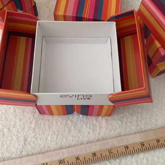 BEAUTIFUL SET OF TEN JEWELRY GIFT BOXES IN DIFFERENT SIZES - Picture 7 of 10